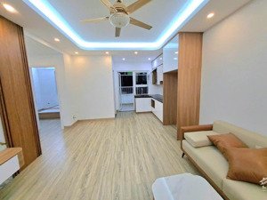 bán nhanh căn hộ 70m2, 2 ngủ, 2 wc tòa ct4 kđt xa la, full đồ, sẵn sổ lâu dài, giá nét