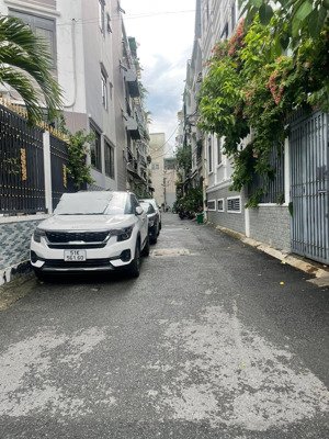 nhỉnh 4đ----52 mv - nhà đẹp giá mềm full nội thất - huýnh tấn phát