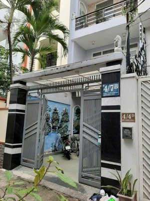 chính chủ cần bán hẻm 4/ nguyễn thị minh khai đa kao quận 1 dt: 4.4m x 25., diện tích 106 m2