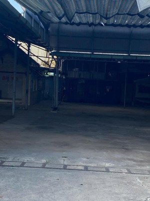 cho thuê kho dĩ an gần ql 1k 900m chỉ 35 triệu