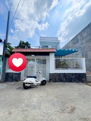 giảm 800tr bán nhanh biệt thự đơn lập dt 8x25=200m2. giá nhỉnh 12 tỷ thương lượng