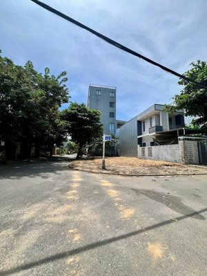 " lô góc 177m2 "siêu hiếm khu bàu mạc sát biển nguyễn tất thành, gần nguyễn chánh