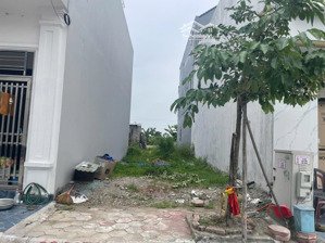 chính chủ gửi bán 46,5m2 tuyến 2 mặt đường 353 giá chỉ 950tr