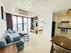 quỹ căn hộ 2 phòng ngủ tầng cao , view đẹp , full nội thất - chung cư hiyoir garden đà nẵng