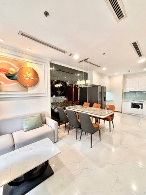 cho thuê 1 phòng ngủ vinhomes central park full nt đẹp