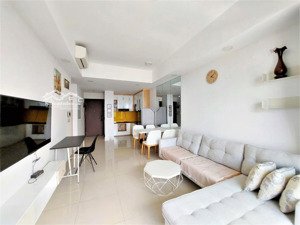 cho thuê 2pn full nội thất y hình tầng trung view thoáng mát-botanica premier tháp c