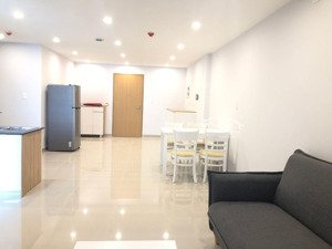 cần bán căn hộ chung cư scenic valley 2, 77m2, giá 6.450 tỷ + ô đậu xe hầm, nhà có hợp đồng thuê.