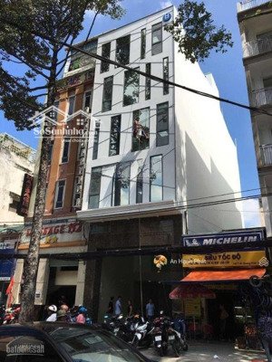 bán nhà mặt tiền bạch vân, p5, q5 trệt 4 lầu st chỉ 24 tỷ