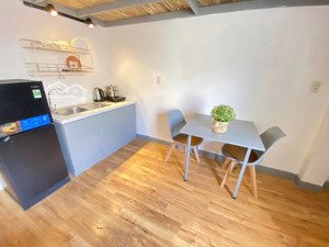 cho thuê căn hộ duplex full nội thất toạ lạc tại trung tâm phú nhuận