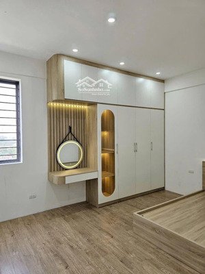 bán căn hộ 2pn, 2wc, 66m2 tại vp6 linh đàm, nội thất đẹp, giá chỉ 2,9 tỷ.