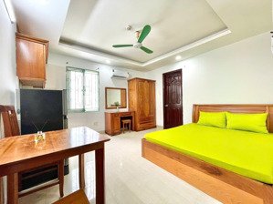 phòng đẹp siêu xinh đón nắng - lê văn sỹ - sát coopmart trường sa q3