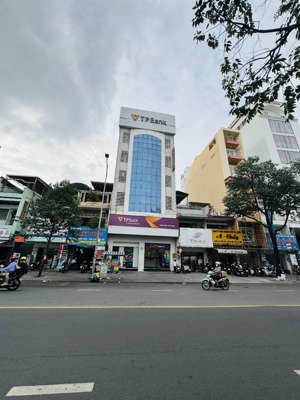 hàng hot,bán nhà mt đuờng điện biên phủ quận 3,dt;8.5x30, 5 tầng, giá 99 tỷ, mua là lời ngay