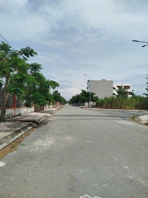 chính chủ bán miếng đất thổ cư đường tỉnh lộ 10 trần văn giàu, 105m2 full thổ cư sổ hồng riêng