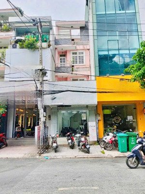 cho thuê nhà mặt tiền khu đường d kdtd