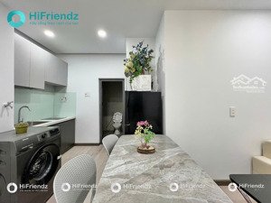 chính chủ khai trương còn trống 2 căn 2 phòng ngủ rộng rãi, full nội thất mới tinh cao cấp