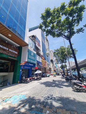 lô góc 2 mặt tiền 3 mặt thoáng - toà nhà văn phòng - vip - diện tích: 100m2. xây dựng 9 tầng