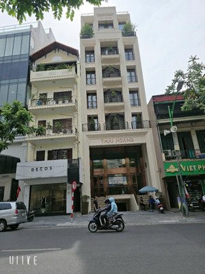 tòa nhà vip mặt phố huế dòng tiền 250tr/th 9tầng thang máy 176m2 mt5.5m 160 tỷ hai bà trưng