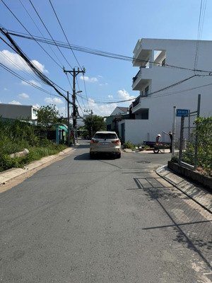 bán gấp lô đất tại 855 nguyễn bình nhơn đức 33tr/m2 sổ riêng đường 8m