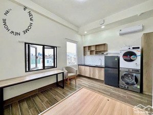 nhà mới city view - nội thất hiện đại, máy giặt sấy riêng - gần ngã 4 hàng xanh, uef, ngoại thương