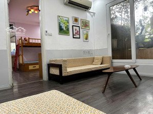 cho thuê căn hộ chung cư ct1 mễ trì thượng. 71m2 2 ngủ 2 vs 1 khách. nhà đủ đồ, giá 10 triệu/tháng.