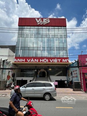 tòa nhà tô ngọc vân tp.thủ đức, hơn 500m2, diện tích sàn: 2000m2. hdt 306tr/tháng - giá bán: 95 tỷ