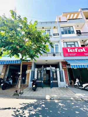 định cư úc nên cần bán nhà 4 tầng mt đường lê duy đình, q. thanh khê, giá 7.2 tỷ - hiển lx