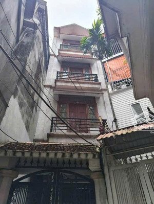 bán nhà đẹp dân xây, tại hoàng mai, hoàng văn thụ, 62m2x4t, giá tốt 10,5 tỷ