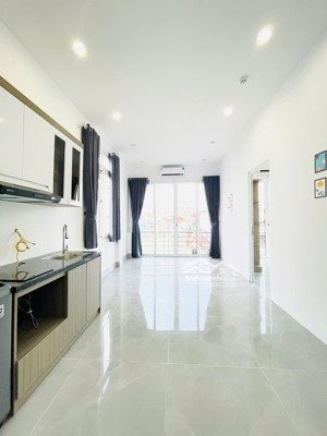 cho thuê căn hộ ccmn 2n1k xuân thuỷ - cầu giấy - chỉ hơn 9 triệu - full nội thất - mới tinh - bc