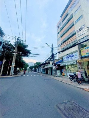 chủ rất cần bán - khu sân bay - 280m2 - 26.5 tỷ - hẻm rộng 8m thông lạc long quân lý thường kiệt