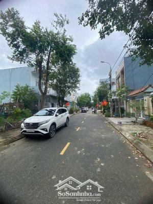 bán đất đường sơn thủy 3 khu công chức quận ngũ hành sơn, sát sông, gần biển!