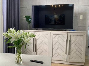 nhà mt chợ hoàng hoa thám, tân bình. dt: 5 x 14m. 2 tầng. giá: 13tỷ500