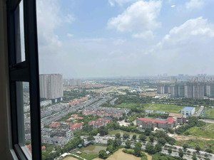 cho thuê cc the sakura, sa1 6,5 triệu vnd, 34 m2, 1pn, 1wc. nhà mới phân khu cao cấp. sđt 036437329