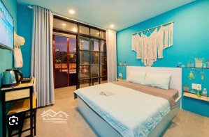 cho thuê nhà 14 phòng + mặt bằng kinh doanh đắc địa gần biển hòn chồng giá chỉ 30 triệu/tháng