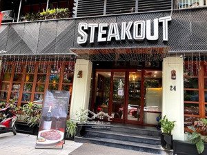 siêu hiếm! cho thuê nhà mp lê phụng hiểu 210m2, mặt tiền 15m giá 150tr - ngay gần nhà hát lớn