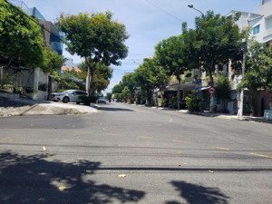 bán đất mặt tiền đường 7m5 hoài thanh gần ngay lê văn hưu ,mỹ an, ngũ hành sơn.