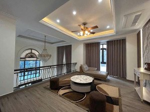 (cho thuê) biệt thự đơn lập siêu vip 300m2 vinhomes marina
