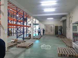 cho thuê kho mặt đường cổ điển thanh trì, diện tích 1150m2, mặt tiền 21m