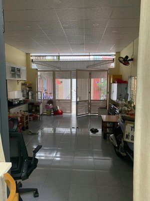 giảm thêm 100 triệu bán nhanh nhà ngay mặt tiền đường hương sơn, phước hoà, nha trang - giá: 6,1 tỷ