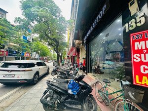 mặt phố tạ quang bửu 65m, mặt tiền 5.5m, vị trí đắc địa kinh doanh ác liệt, sđcc nở hậu, chỉ 36 tỷ