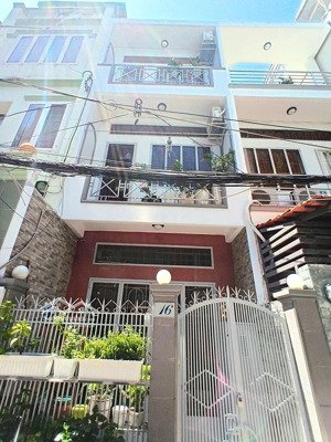 nhà 3 tầng chính chủ, nguyễn cảnh chân, q1 sổ riêng, gần phố tây, tiện kinh doanh hoặc cho thuê.