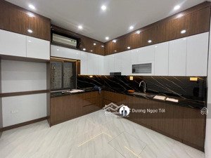 chính chủ bán nhà đẹp 7t cạnh aeon xuân thủy đẳng cấp 01 cầu giấy,9,4 tỷ, 38m2, chuẩn giá uy tín*