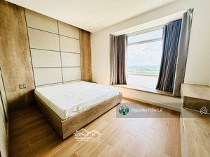 cho thuê penthouse riverside residence block e lầu 16