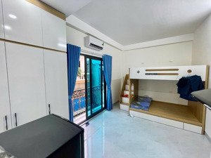 căn hộ kim mã, gần hồ giảng võ trung tâm ba đình - 30m2 đủ nội thất, thang máy - giá rẻ 5.2tr/tháng