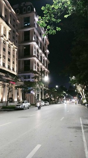 bán nhà phố trần hưng đạo, hoàn kiếm, dt 100m2/6 tầng - giá 95 tỷ