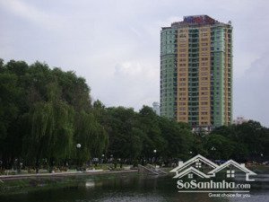 bán căn hộ tòa nhà 71 nguyễn chí thanh, 123 m2, 3pn, 2 phụ, nhà đẹp, view hồ ngọc khánh, giá 8,6 tỷ