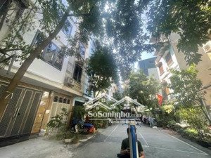 bán nhà ngõ văn hương sổ đỏ 33 m 4 tầng giá 6,5 tỷ ngõ 2 m