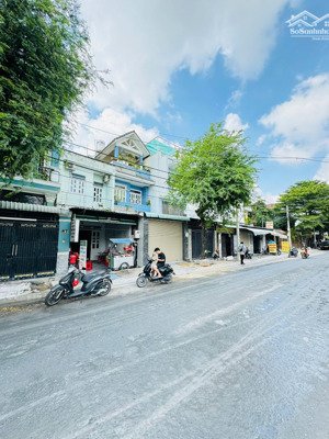 nhà 1 trệt 1 lửng 2 lầu mặt tiền đường 12 tam bình - đường rộng 18m kinh doanh buôn bán đa ngành.