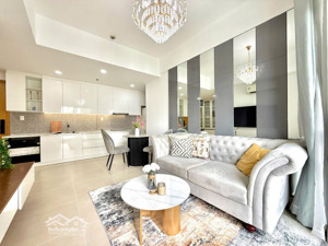 chủ thân gửi bán căn hộ 2 pn masteri thảo điền, giá cực tốt (liên hệ 