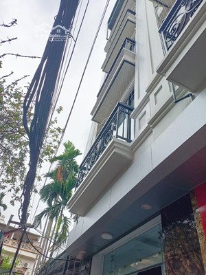 5,9 tỷ-30m2- 5 tầng-ngõ nông gần phố-nam dư-lĩnh nam