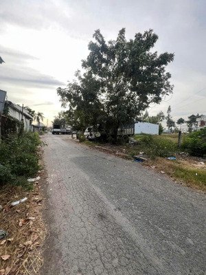 mặt tiền đ. 173, xã sơn đông, bến tre, giá 435 triệu/diện tích 102m2 thổ cư, sổ riêng sang tên ngay